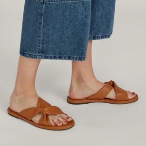 Everlane Tan Women's Sandals